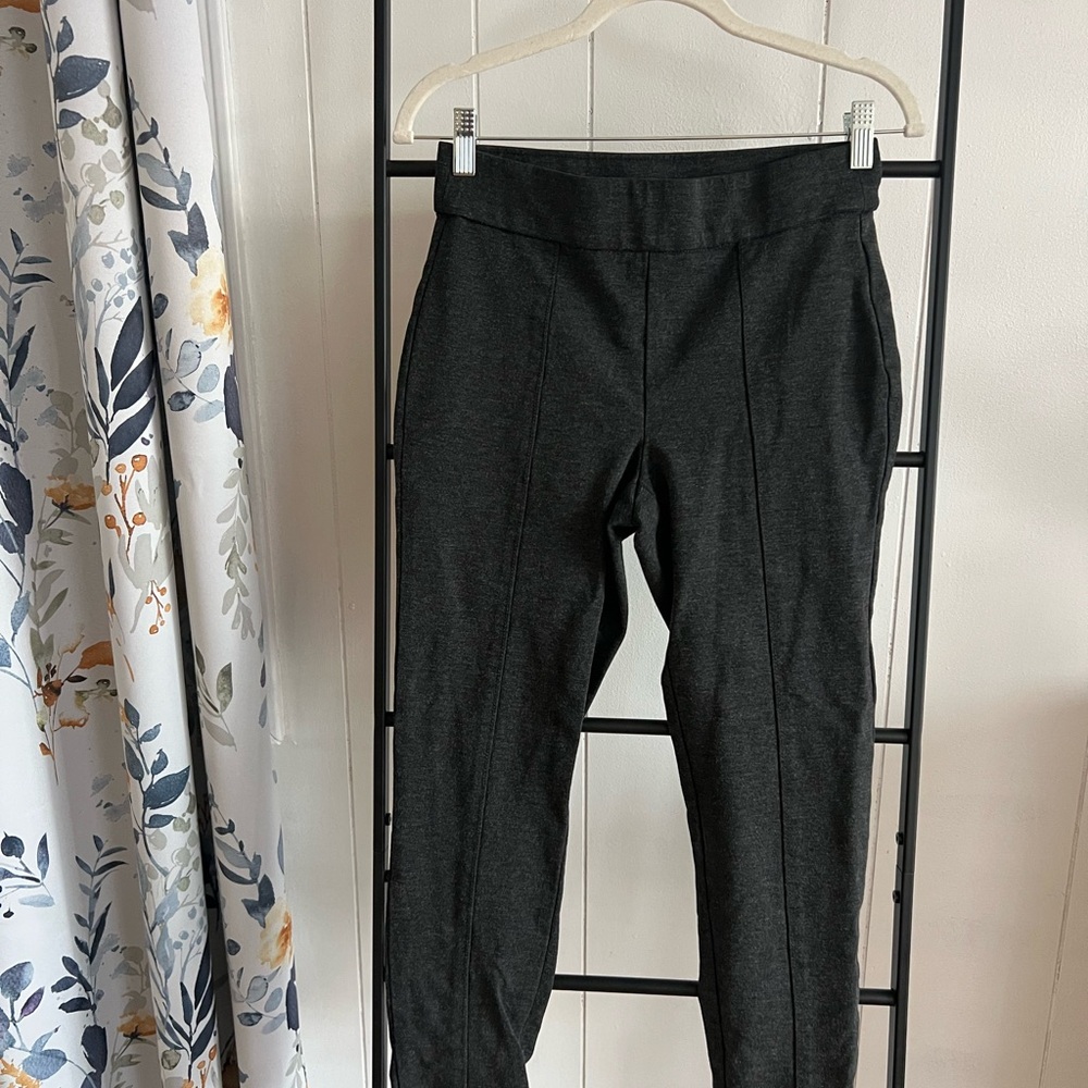 Anne Klein Charcoal Cropped Pants